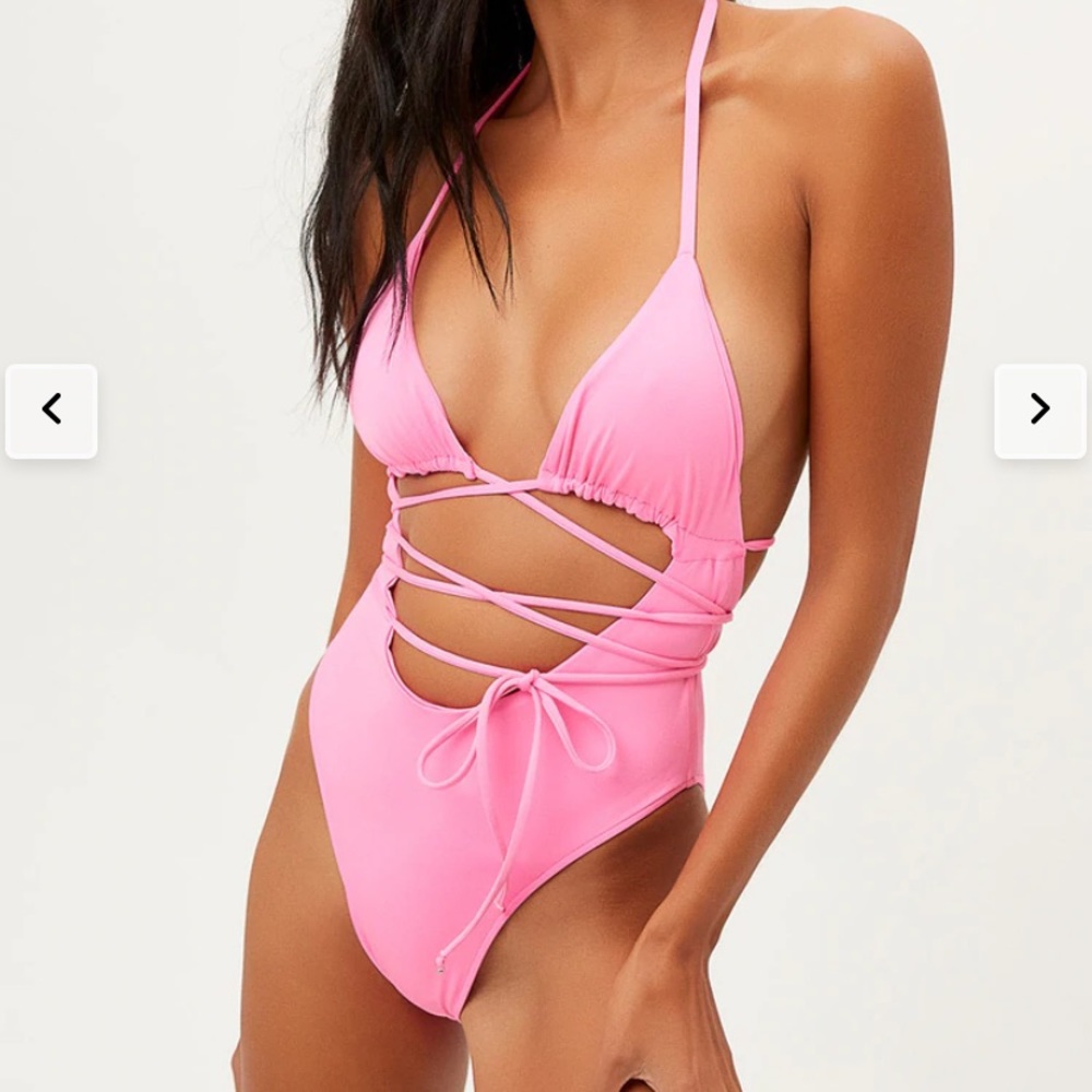 genma one piece frankie’s bikini suit size xl never worn!!